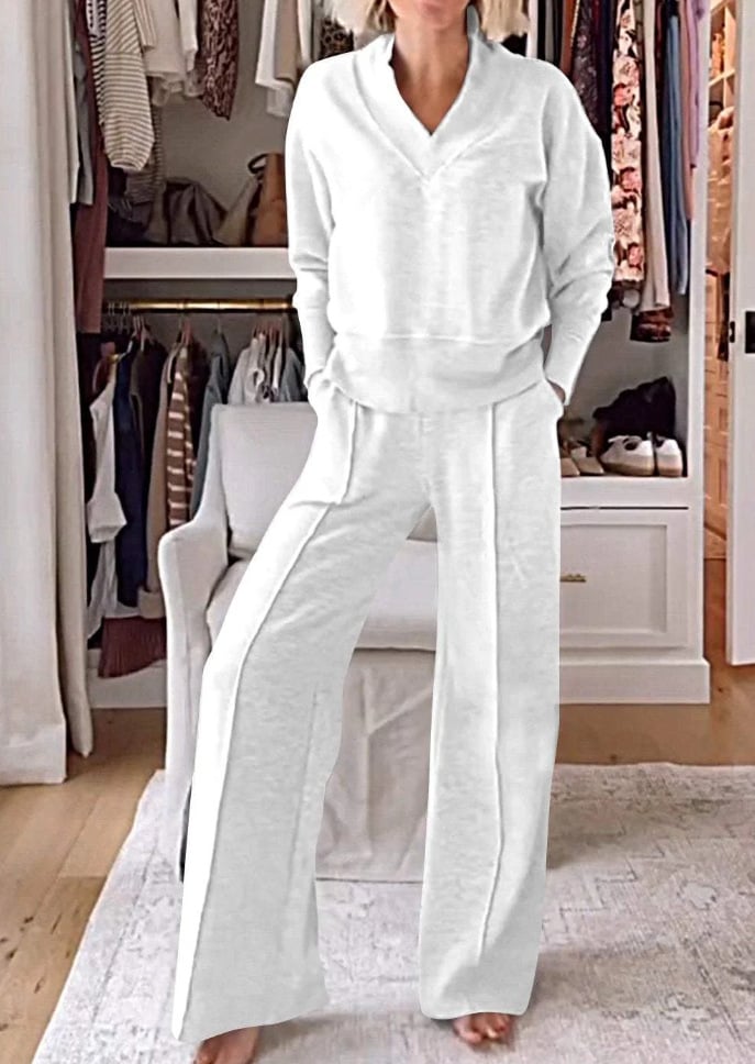 💥Women's Solid Color V-neck Top & Pants Two-piece Set(Free Shipping)