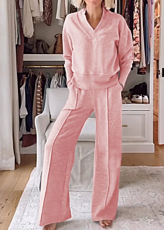 💥Women's Solid Color V-neck Top & Pants Two-piece Set(Free Shipping)