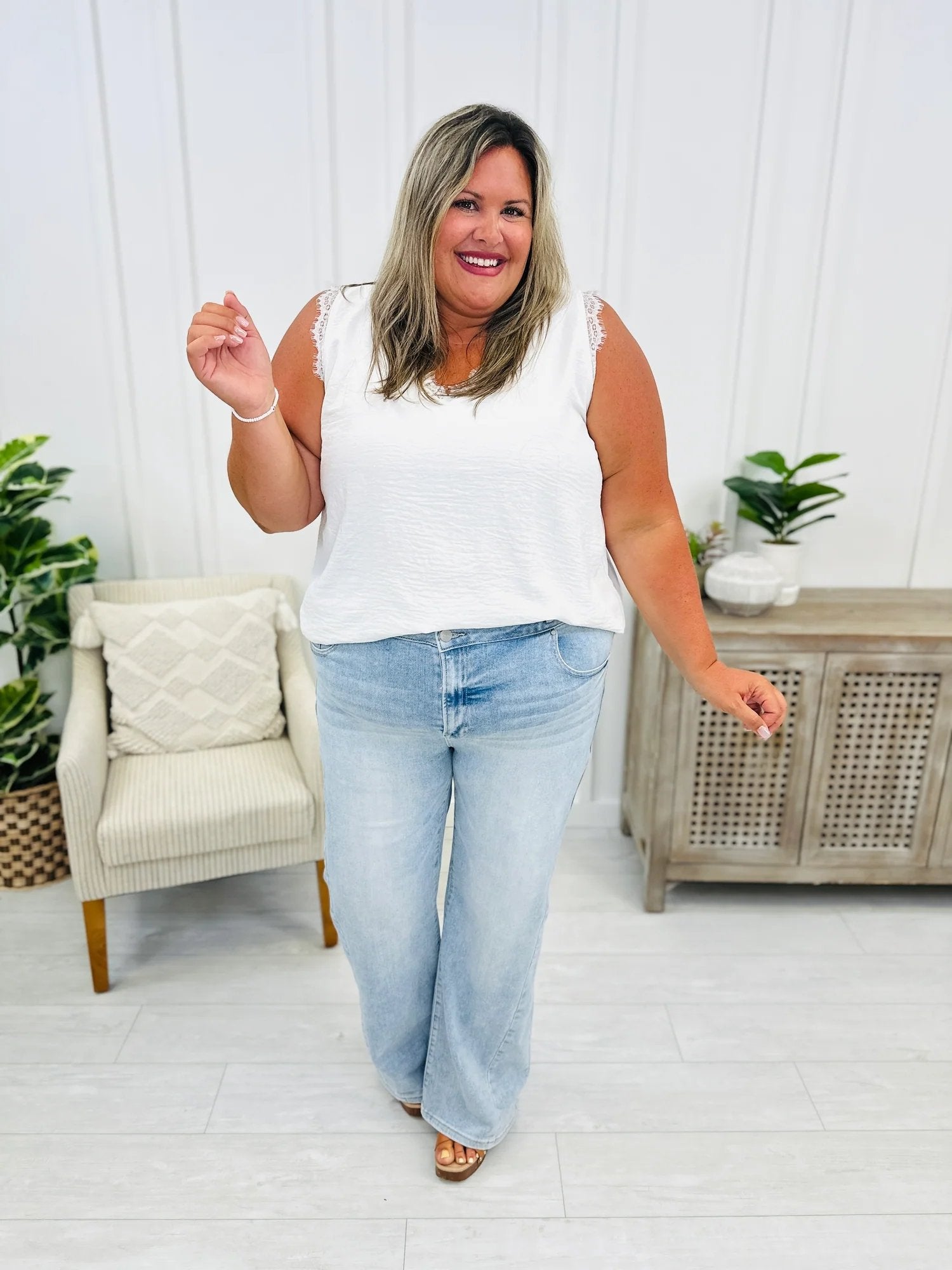 ⏰LAST DAY SAVE 49%💥High Rise Vintage Wash Tummy Control Top Straight Leg Jeans